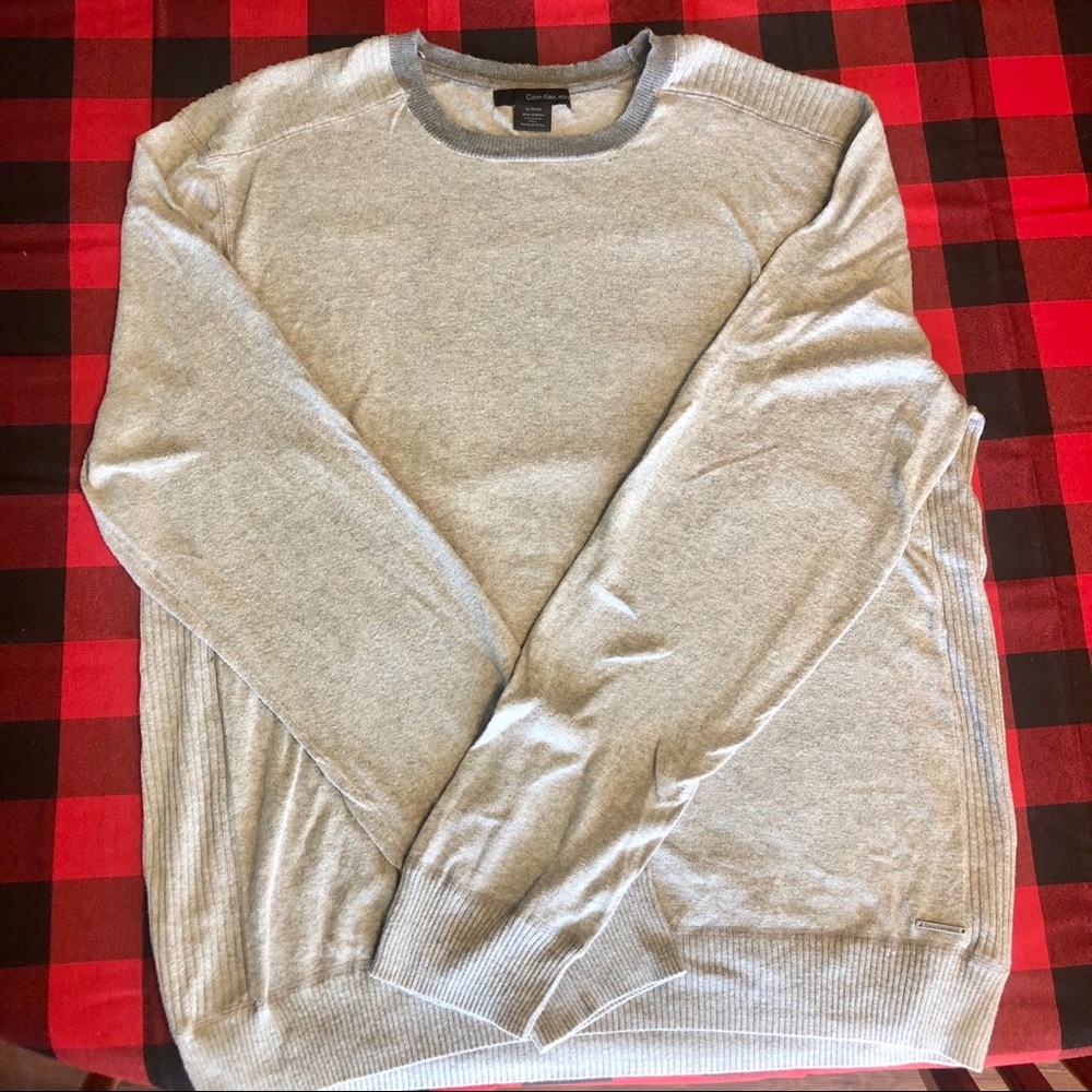 Calvin Kline grey sweater
